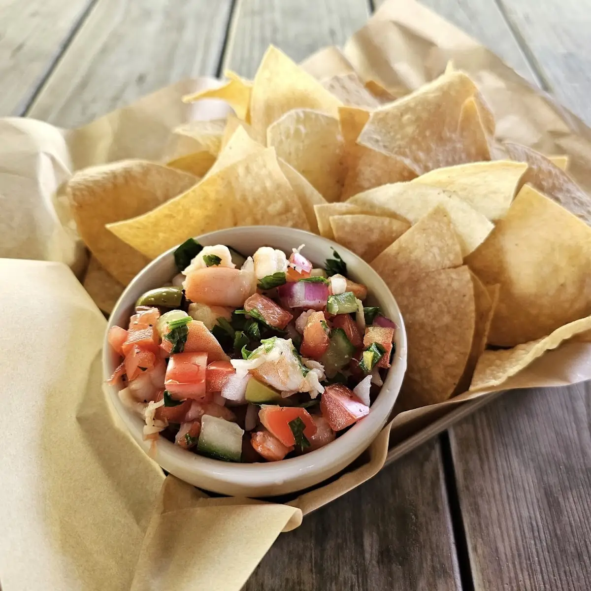 Chips & Salsa - Fresh