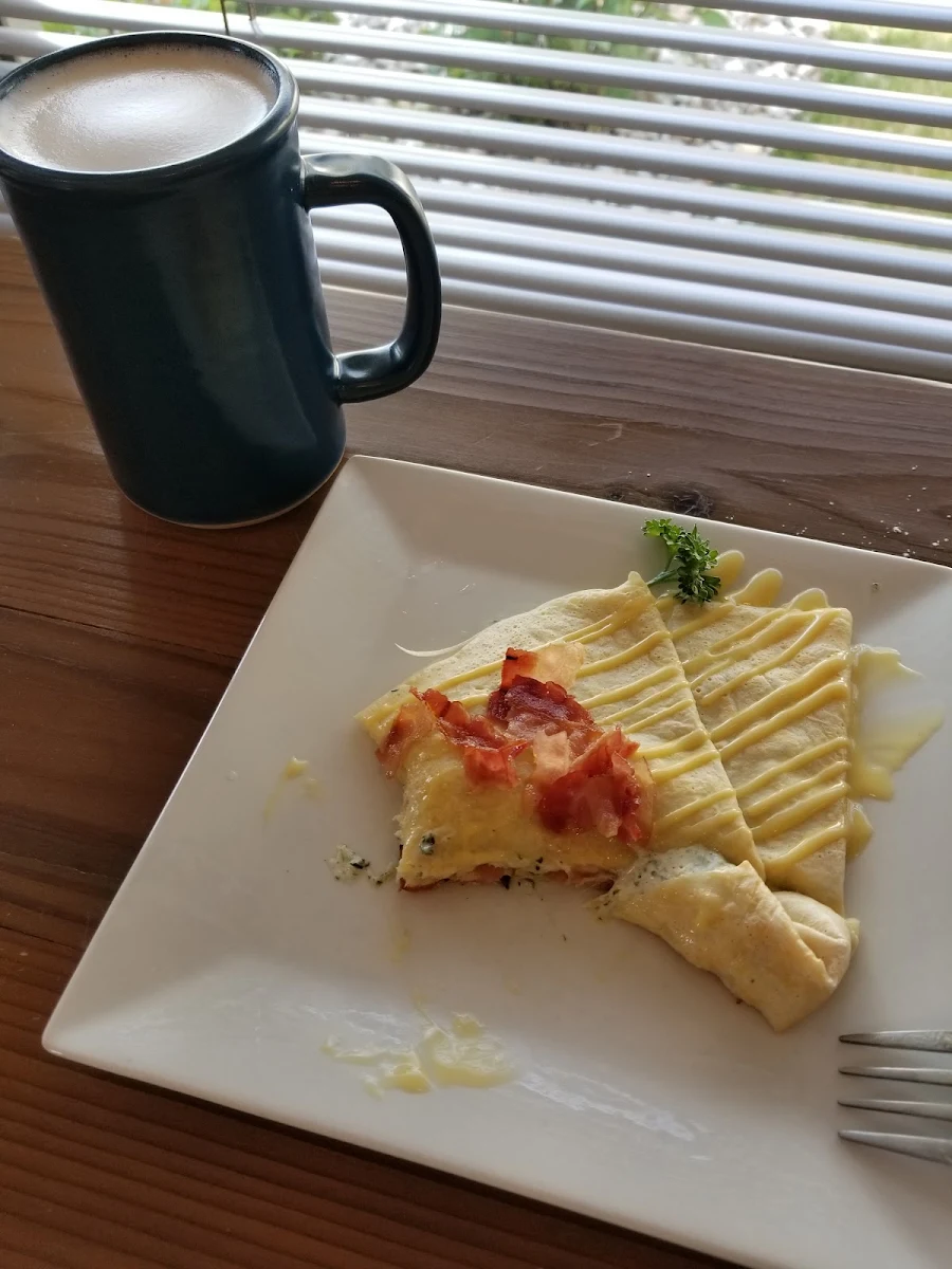 Spinach Bacon & Swiss Crepe