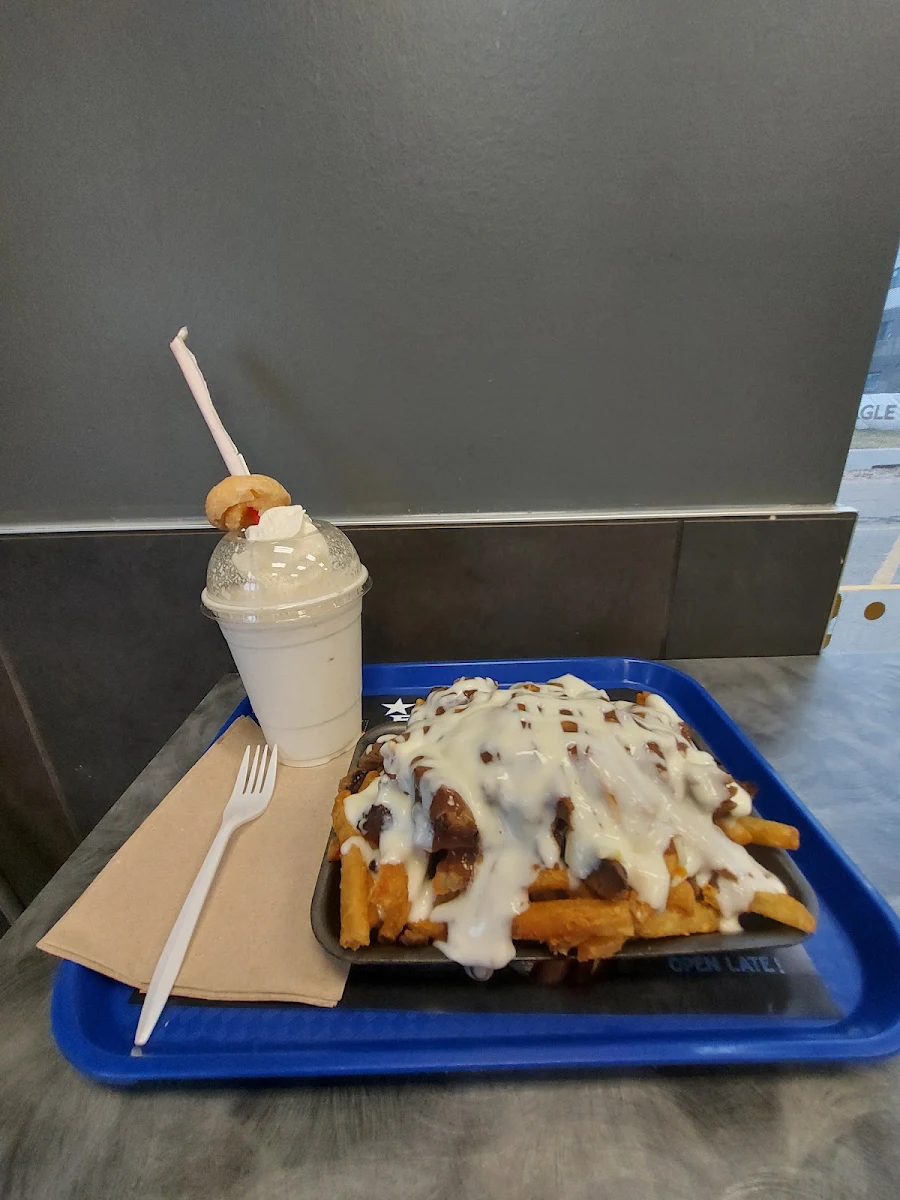 Donair Poutine the Original, Marco’s Famous