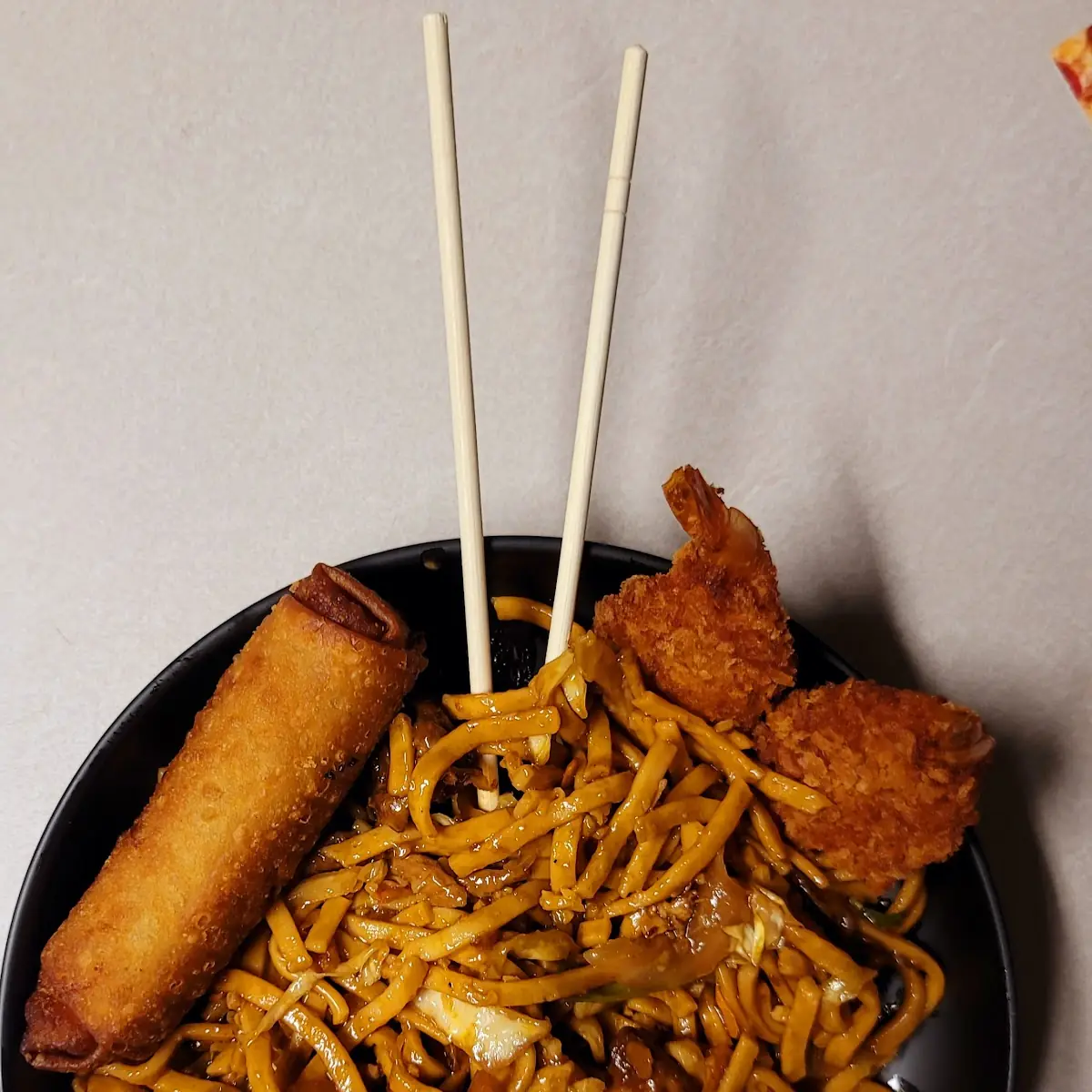 Combo Lo Mein Jumbo Shrimp Pork Eggroll