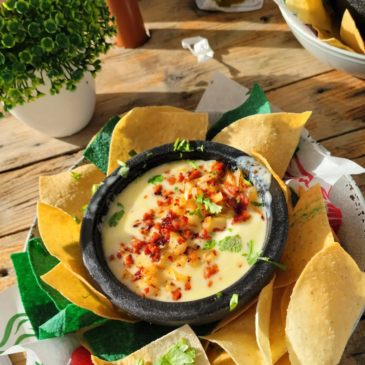 Queso Fundido Con Chorizo