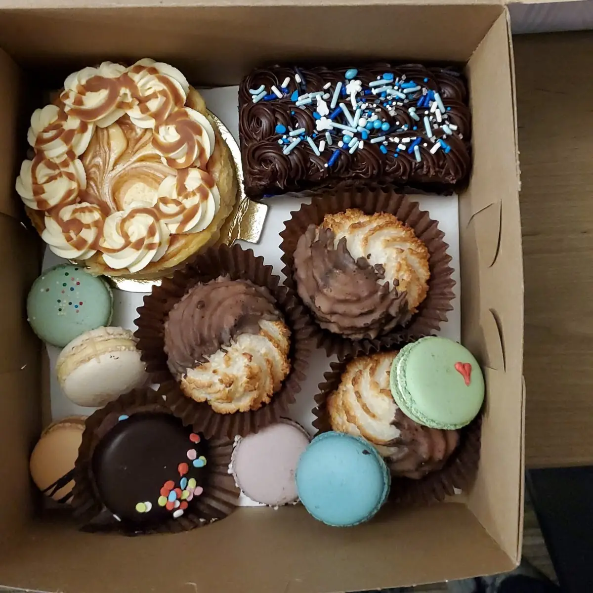 Chocolate Dipped Macaroon French Macaroon Salted Caramel Cheesecake