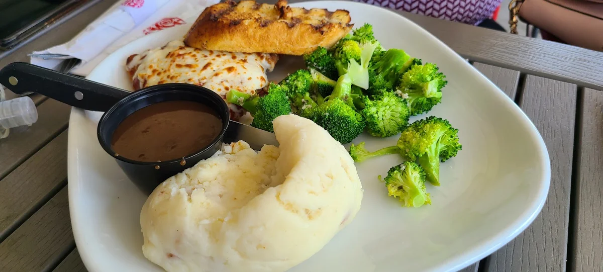 Chicken Parmesan, Boston Pizza