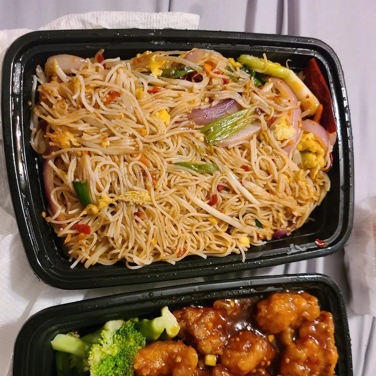Rice Noodles & General TSO Chicken