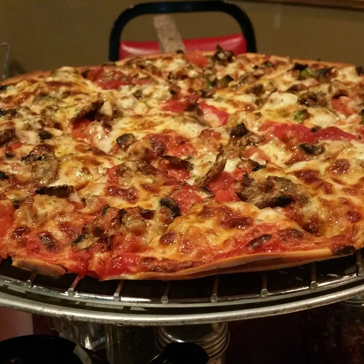 Thin Crust Garden Pizza