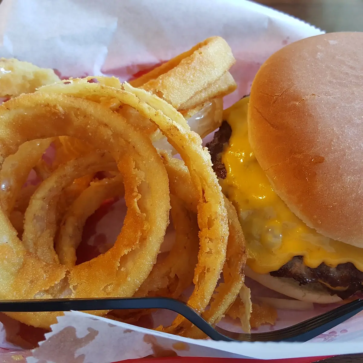 Double Cheeseburger with Onion Rings