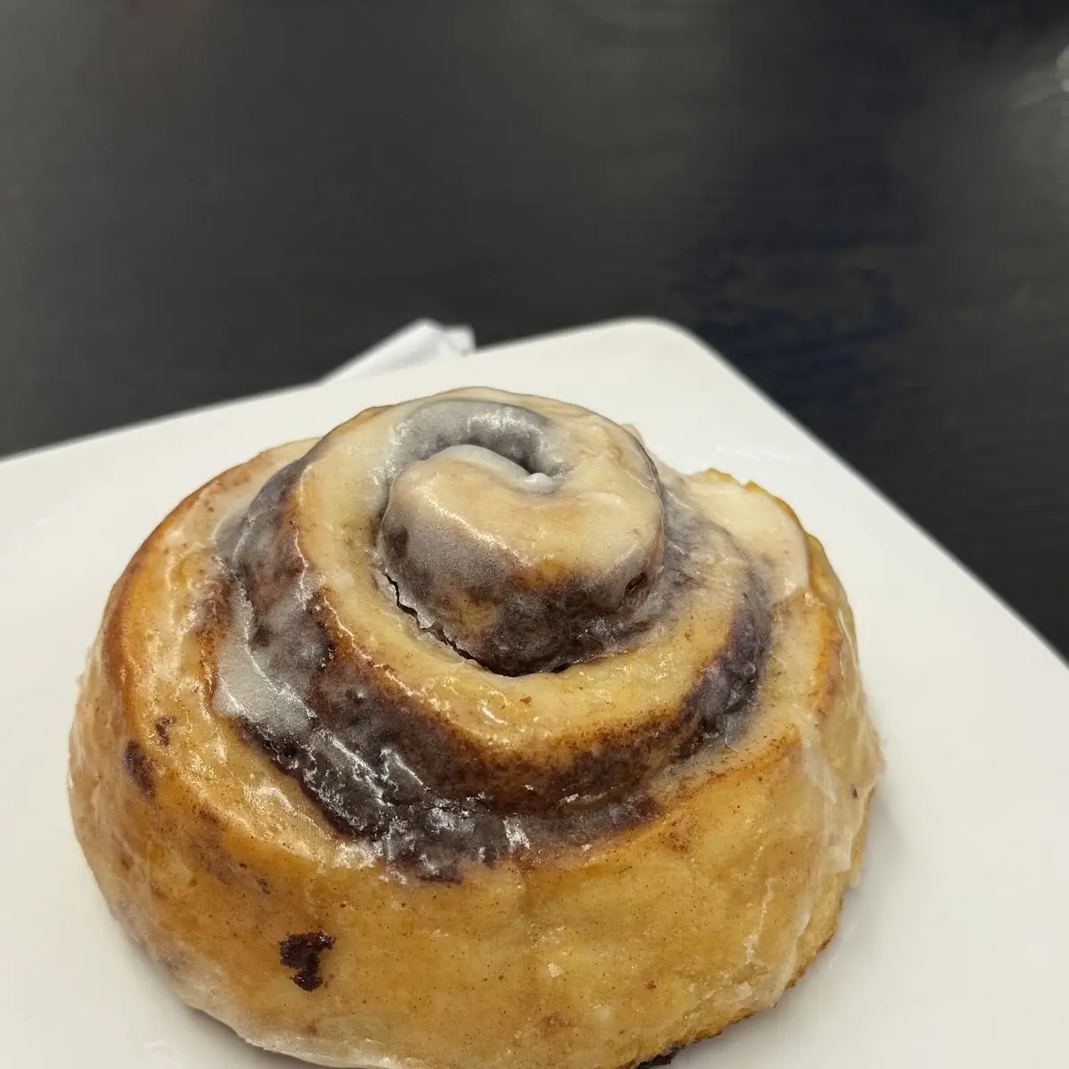 Lattes Cinnamon Roll