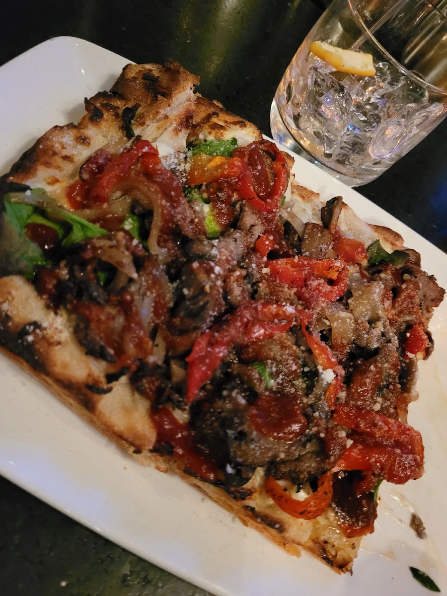 Flat Breaded Mushrooms and Steak Pizza
