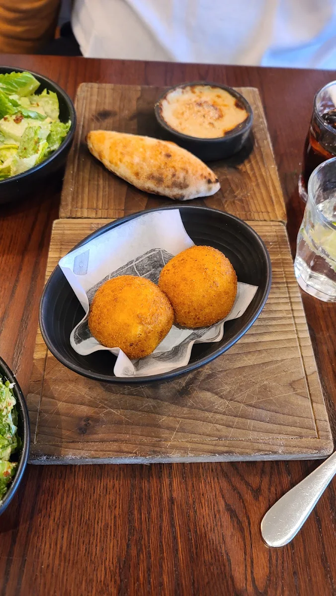 Arancini Arancini, Pizzéria NO.900