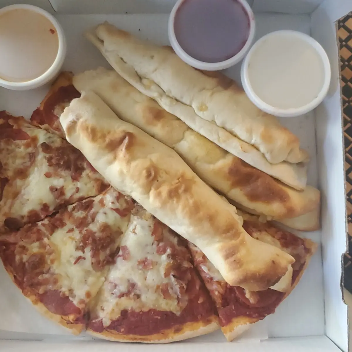 Cheese Bread and Pizza