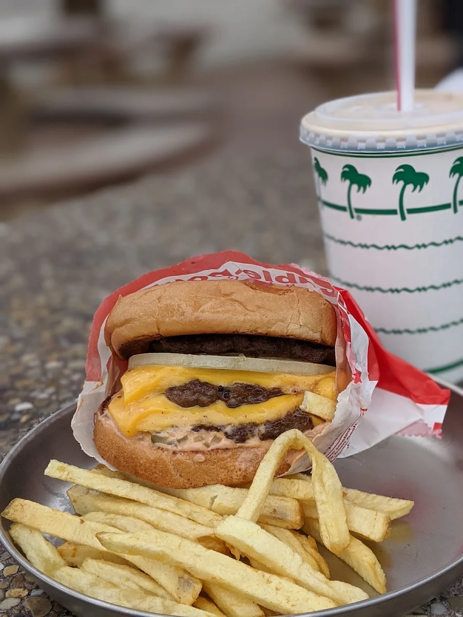 4x3 Chocolate Shake & Fries