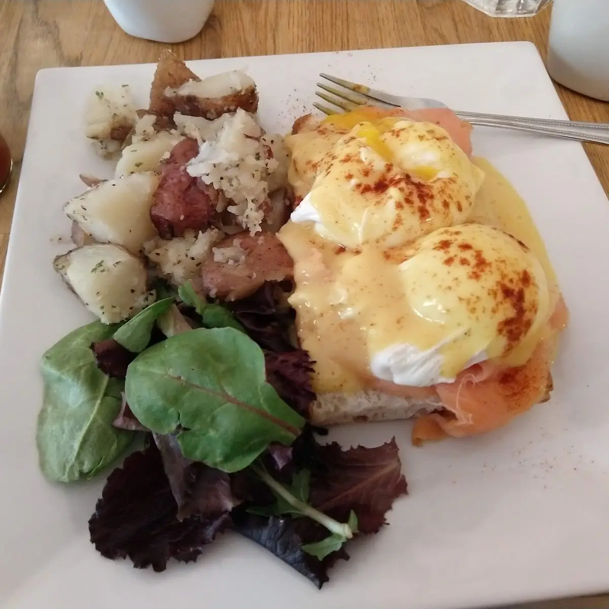 Salmon Benedict