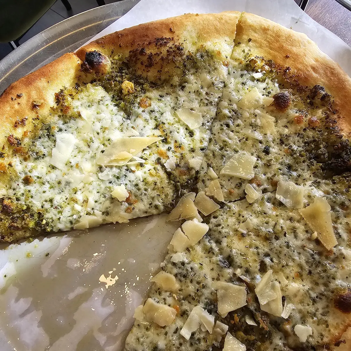 Pesto Pizza