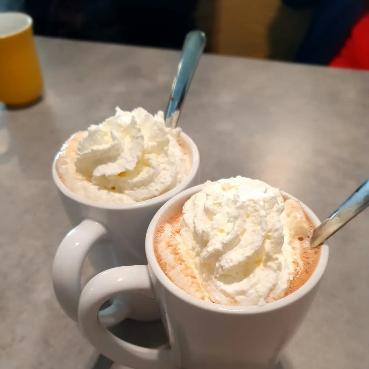 Hot Chocolate & Nutella Hot Chocolate, De Dutch