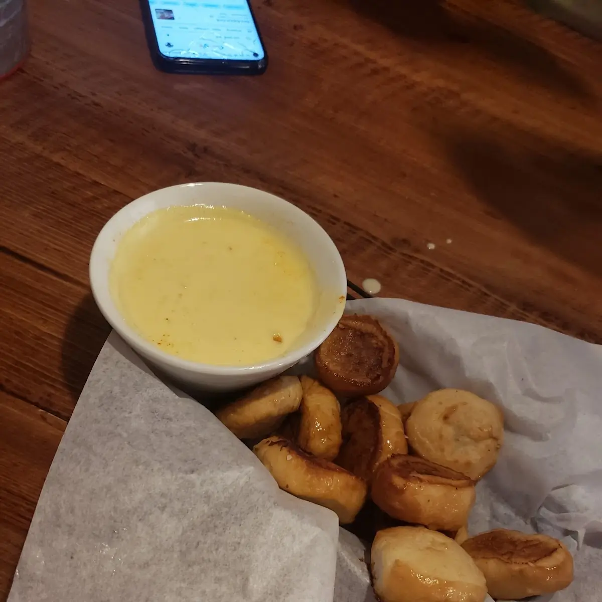 Cinnamon Pretzel Bites