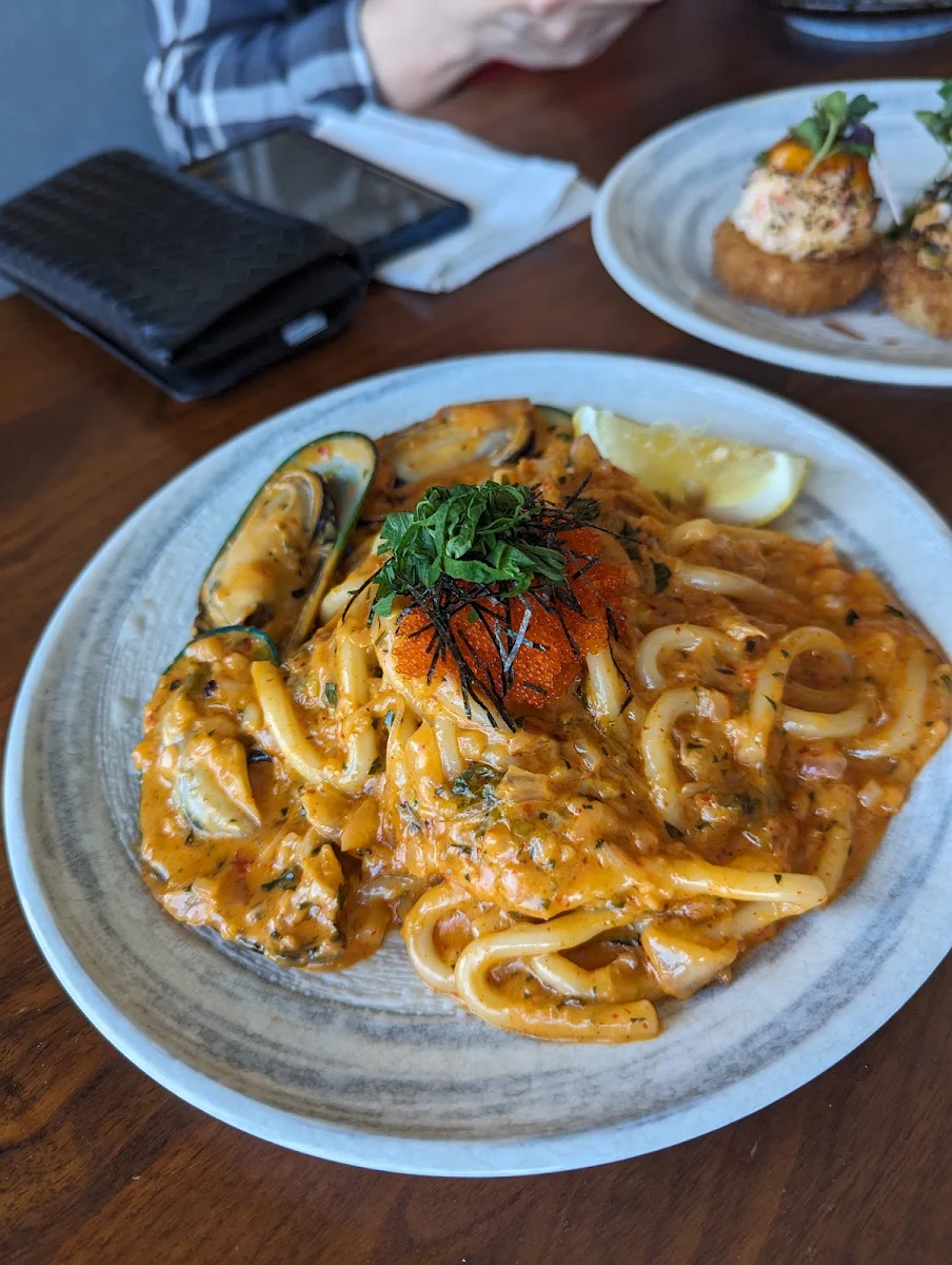 Creamchi Udon, District Eleven