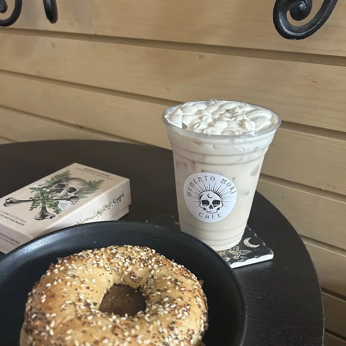 Earl Grey Latte with Vanilla and Cream Cheese