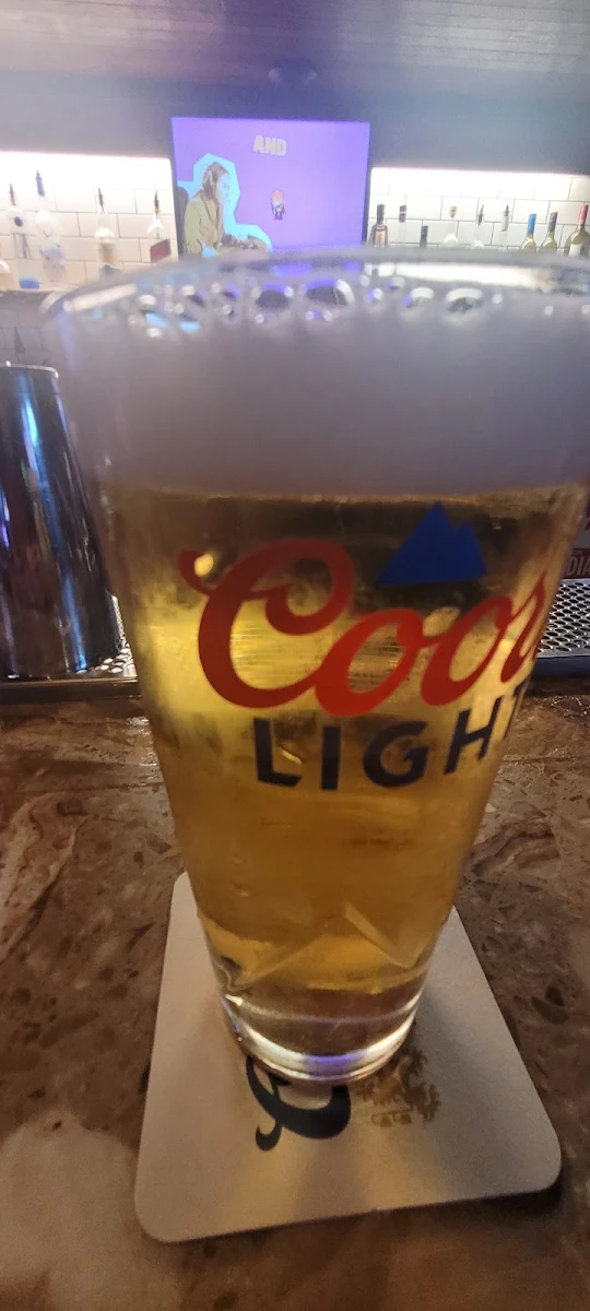 Coors Light Pint, Local Heroes