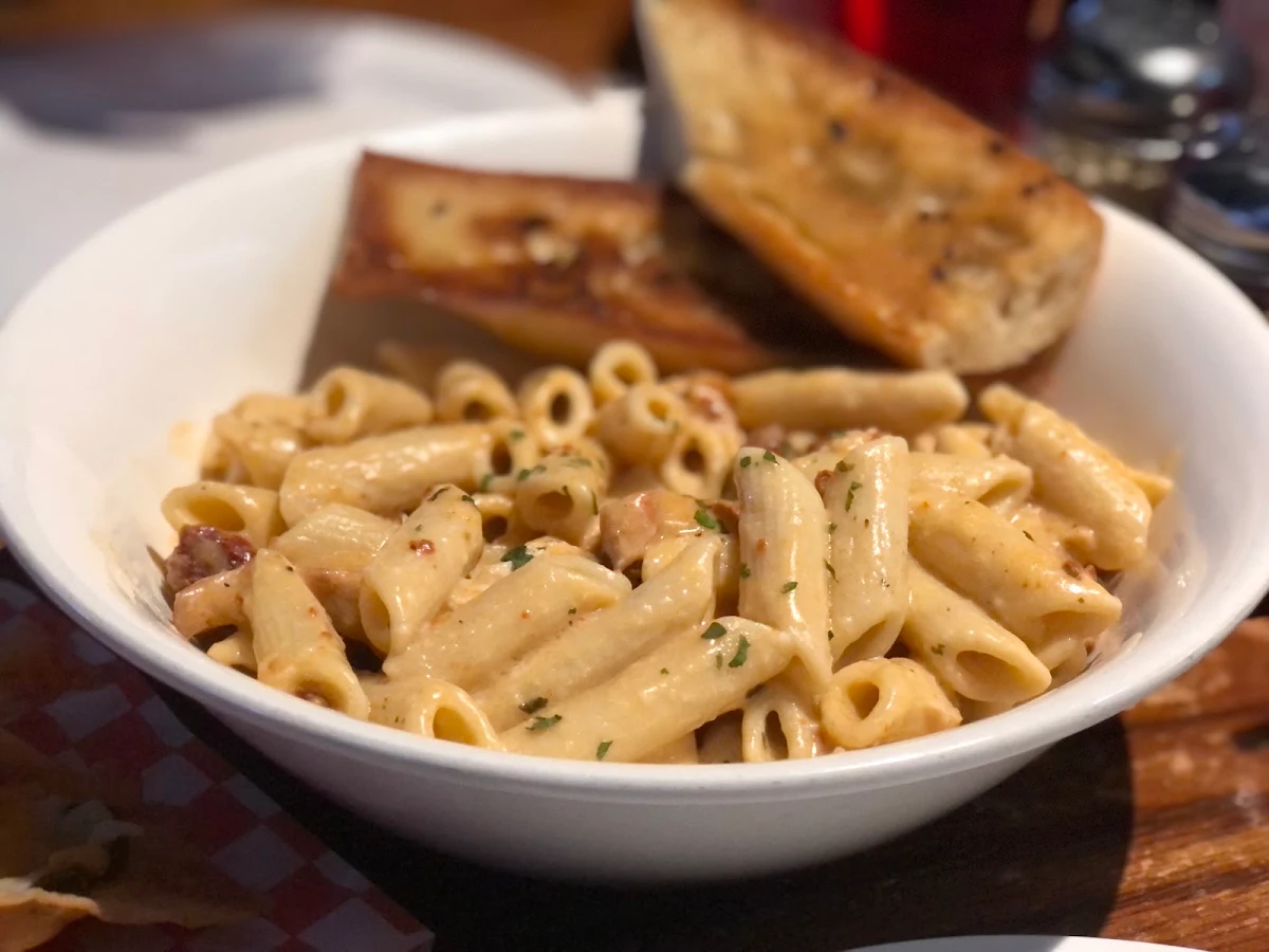 Local’S Penne, Local Heroes