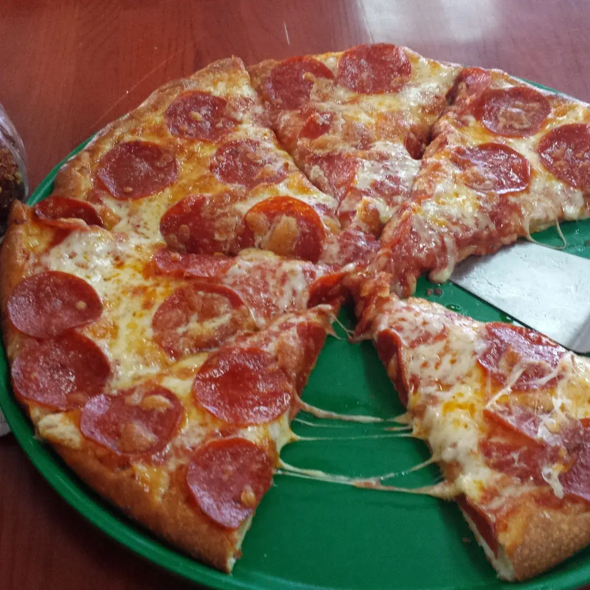 Medium Pepperoni Pizza