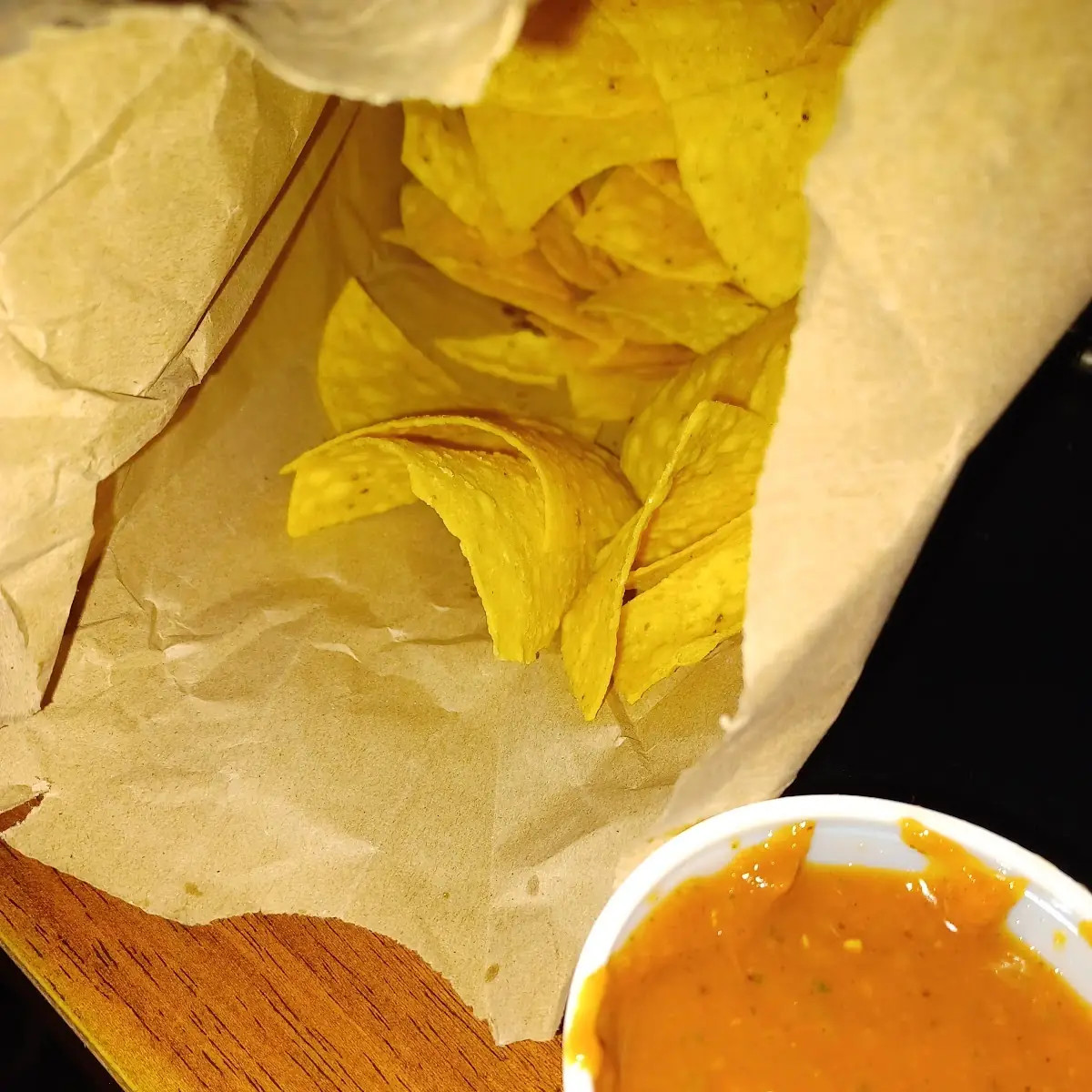 Refill Chips & Salsa