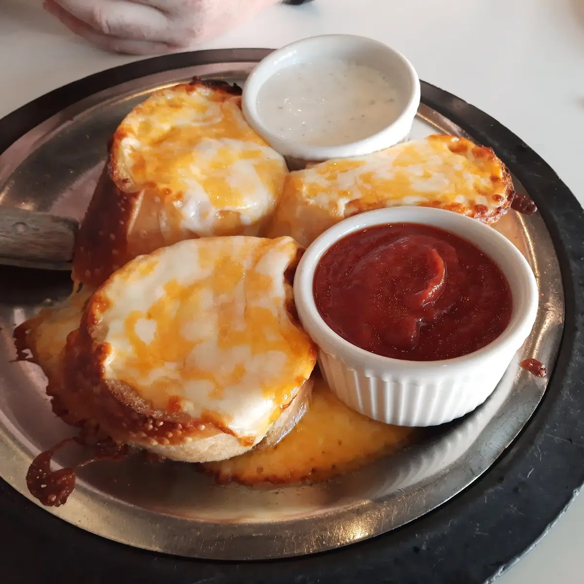 Garlic Cheese Bread