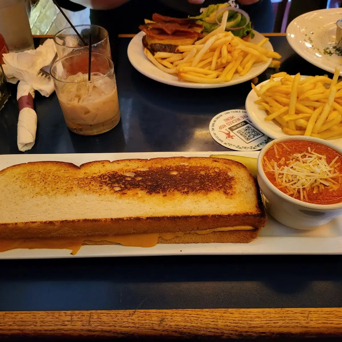 Grilled Cheese Sandwich Tomato Soup