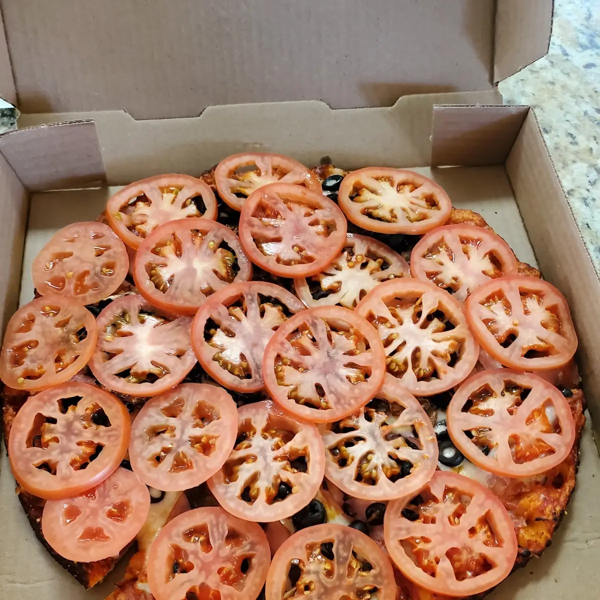 Canadian Bacon Mushroom Black Olives & Fresh Sliced Tomatoes