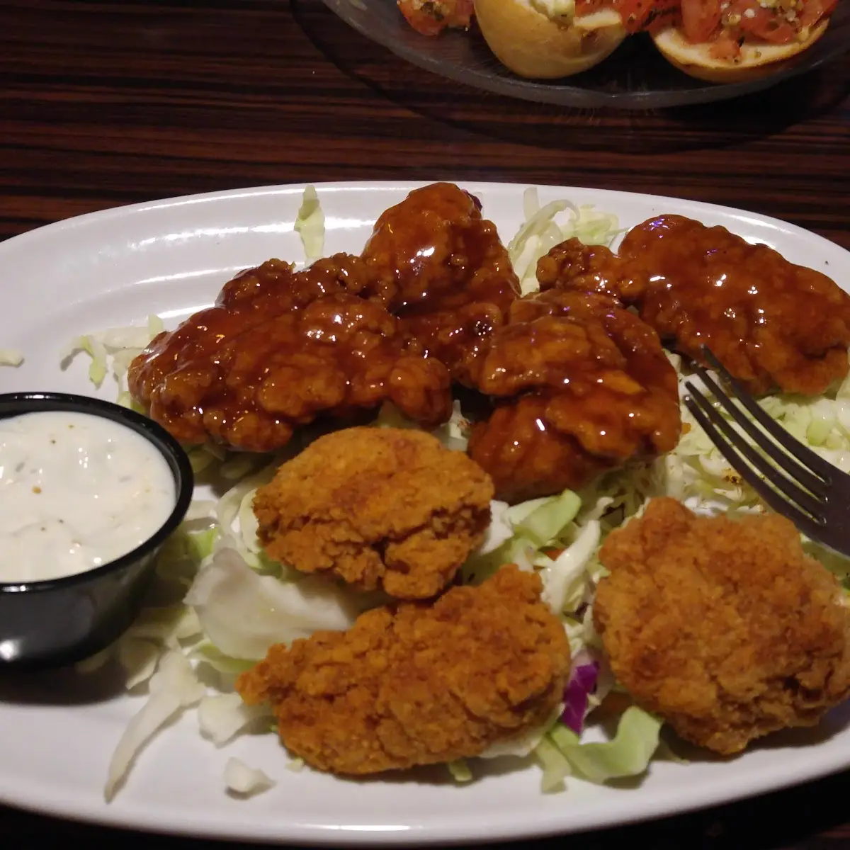 Boneless Wings, Skeeter Barlow's Grill & Bar
