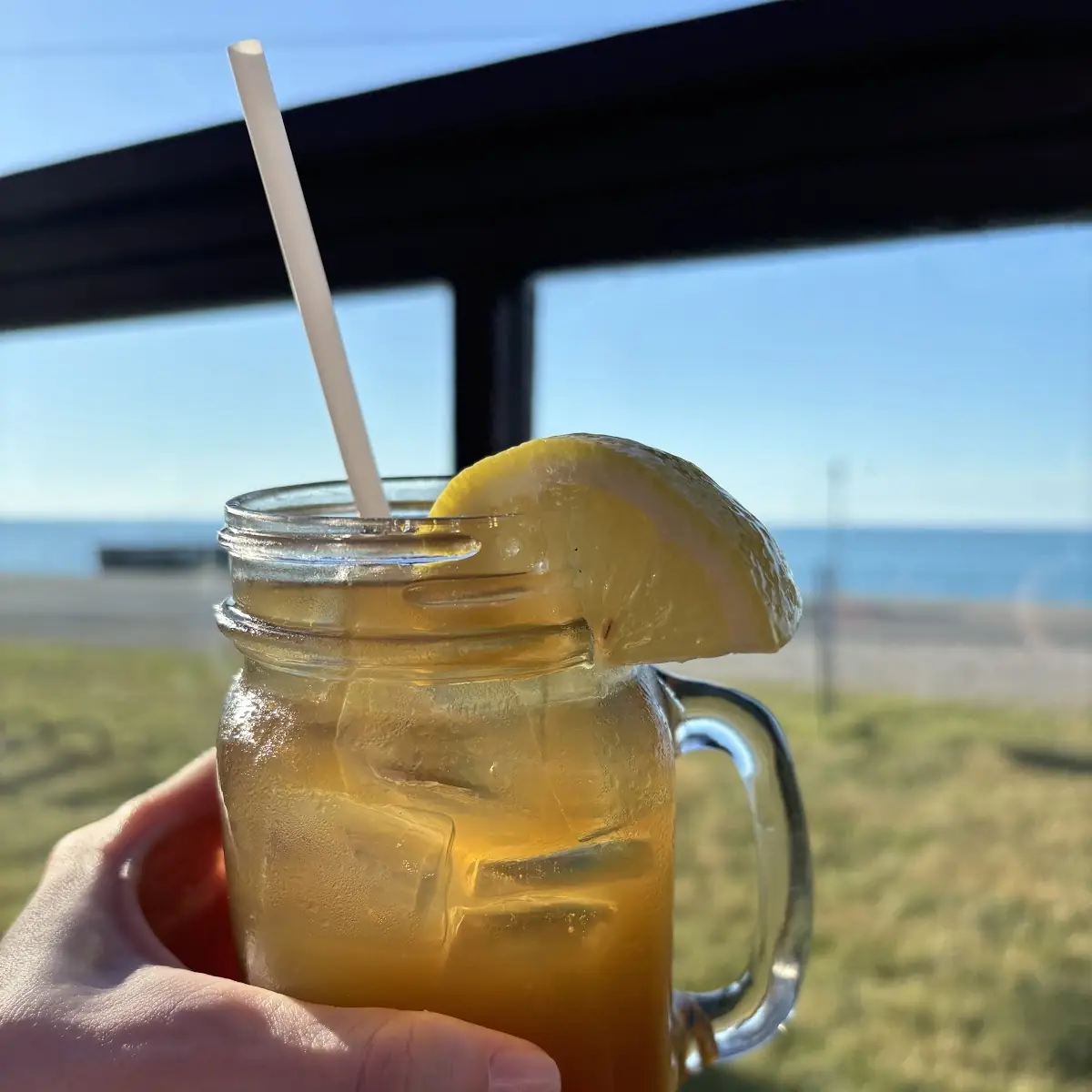 Long Island Iced Tea, Skeeter Barlow's Grill & Bar
