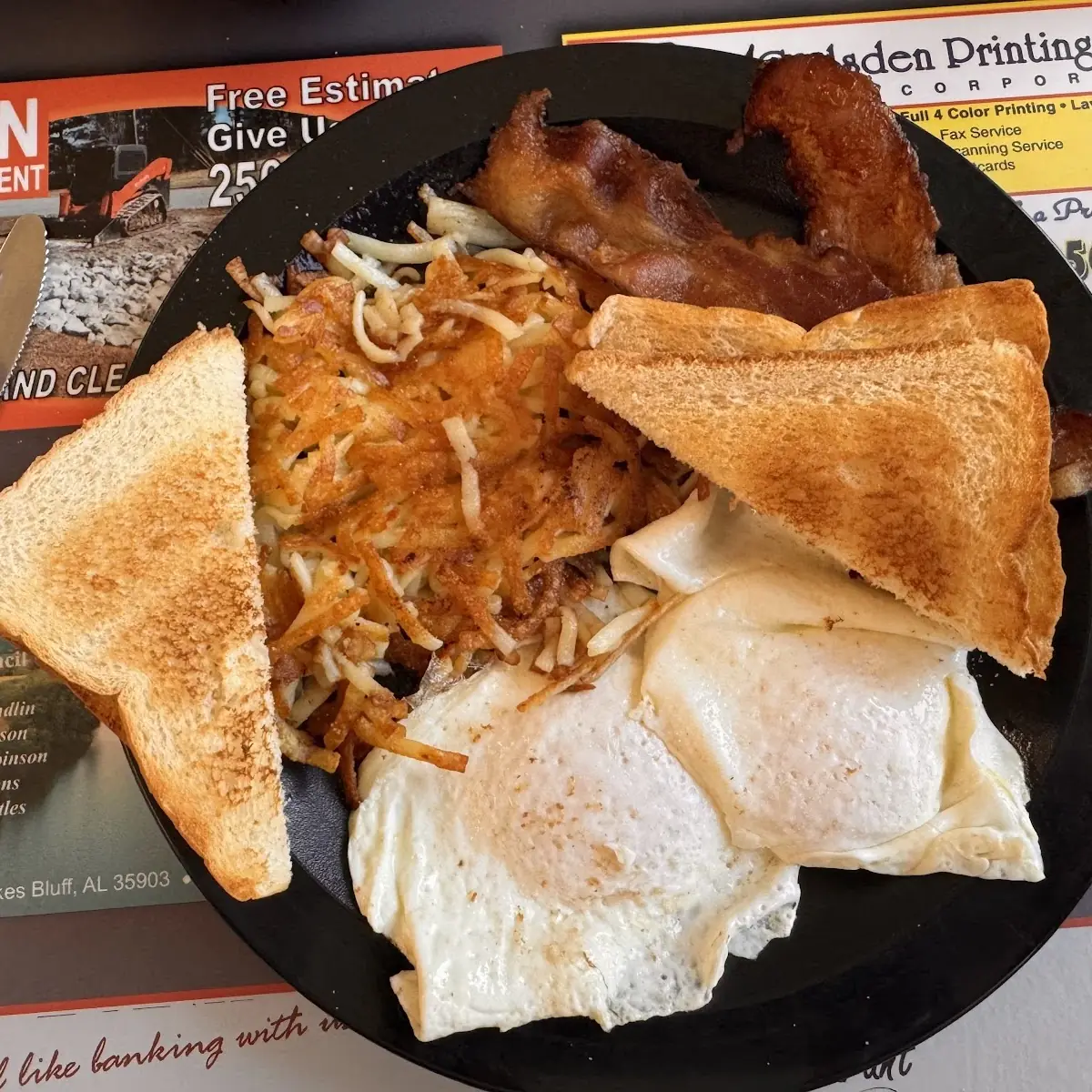Eggs Hashbrowns Bacon