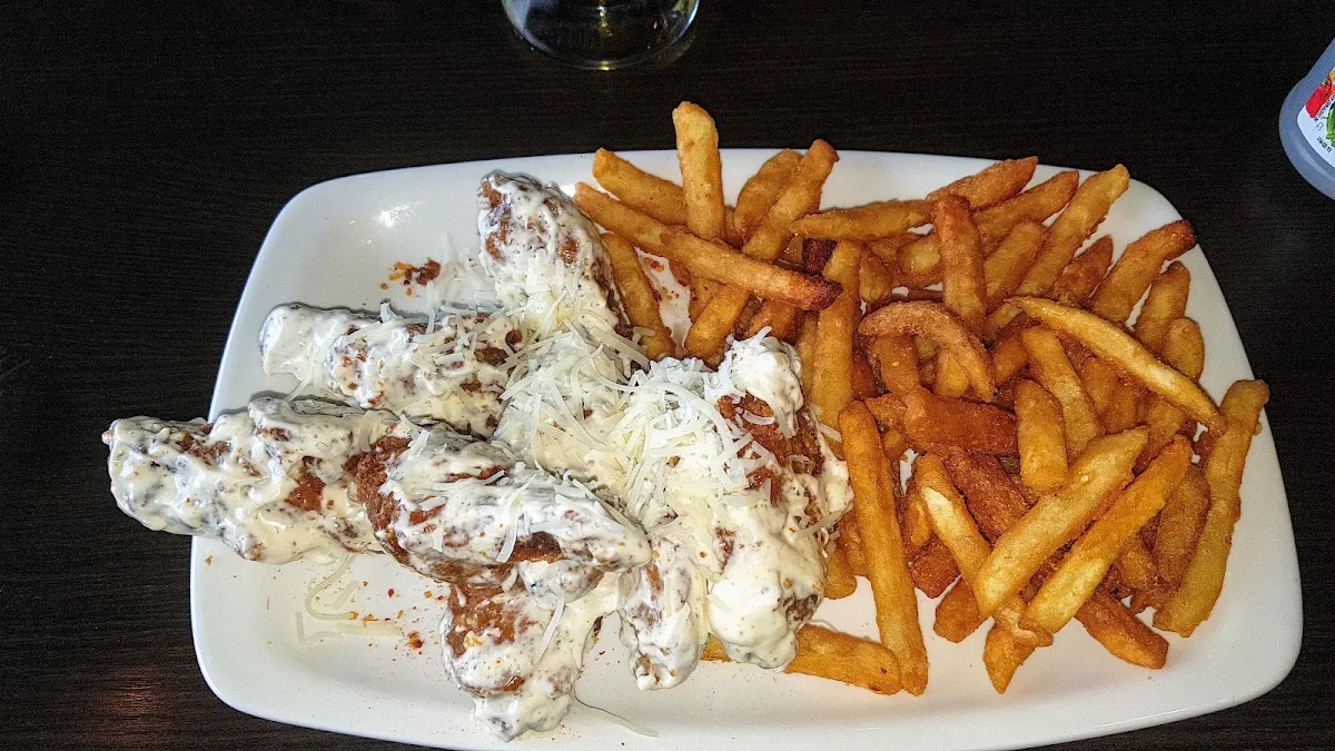 Garlic Parmesian Chicken Wings, Piper Arms Whitby