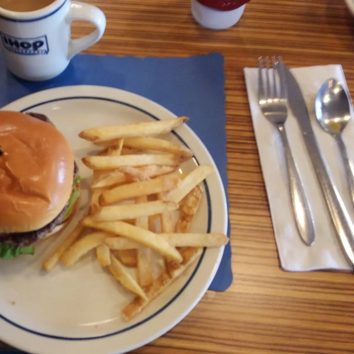 Hamburger Deluxe