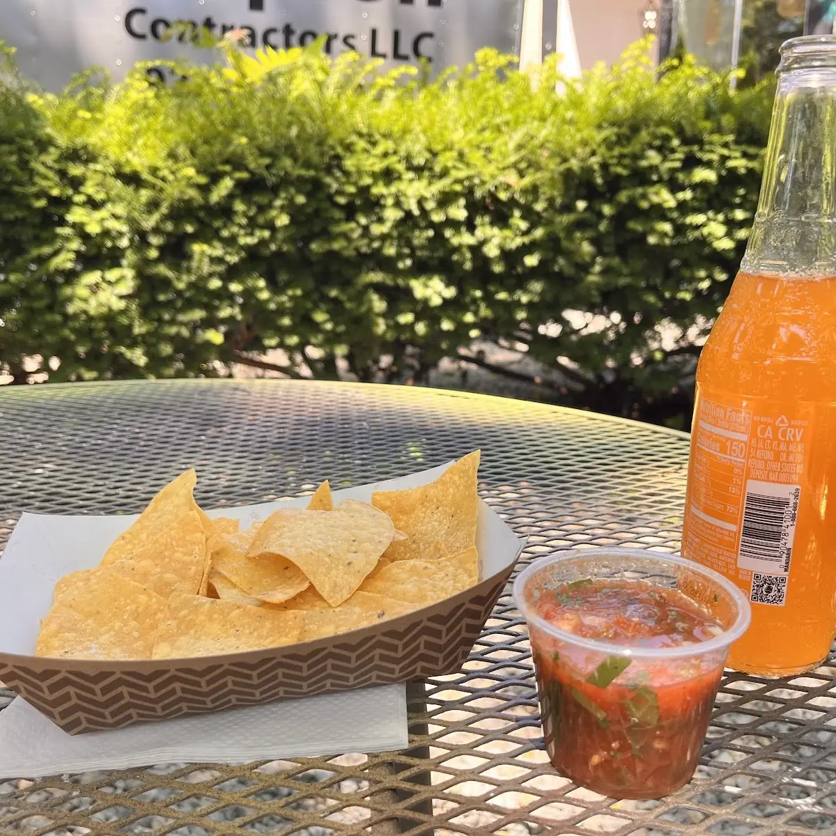 Chips & Salsa