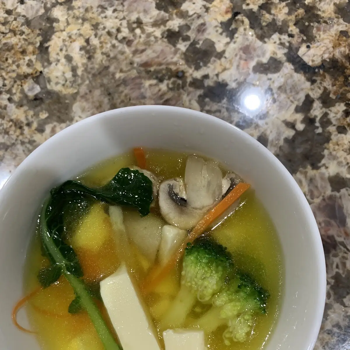 Wonton Egg Drop Soup 馄饨蛋花汤