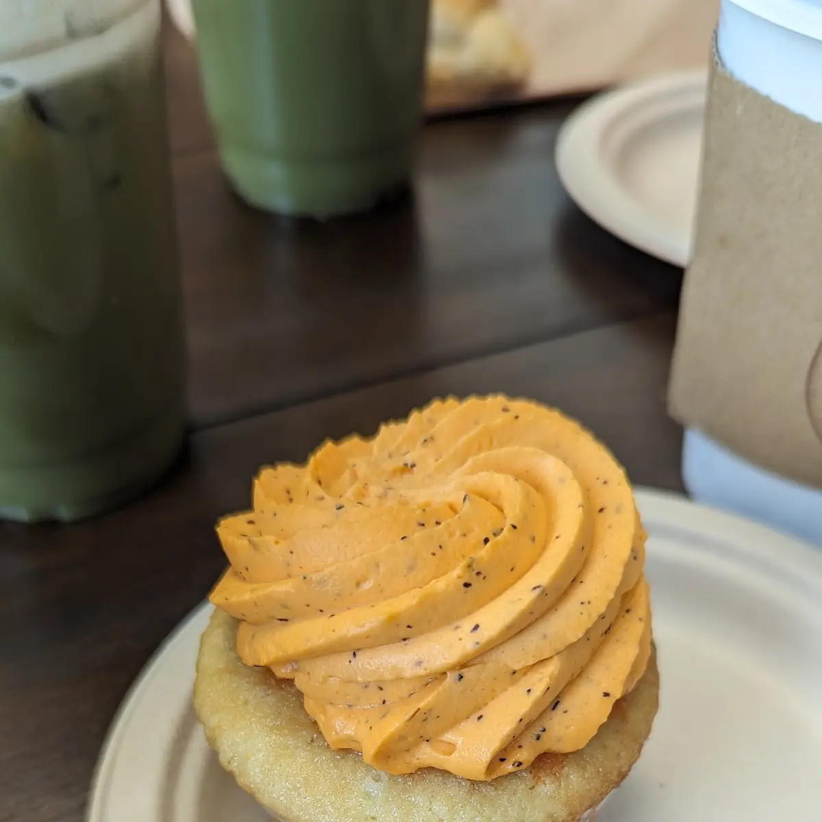Thai Tea Cupcake