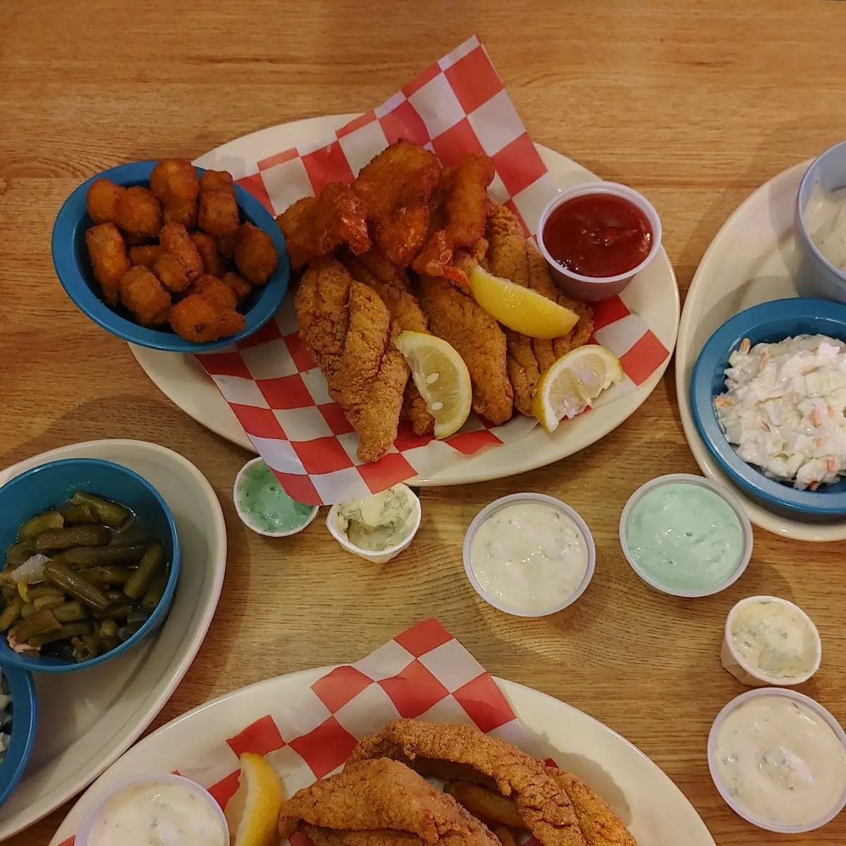 All American Catfish Dinner with 4pc Fish Fillets