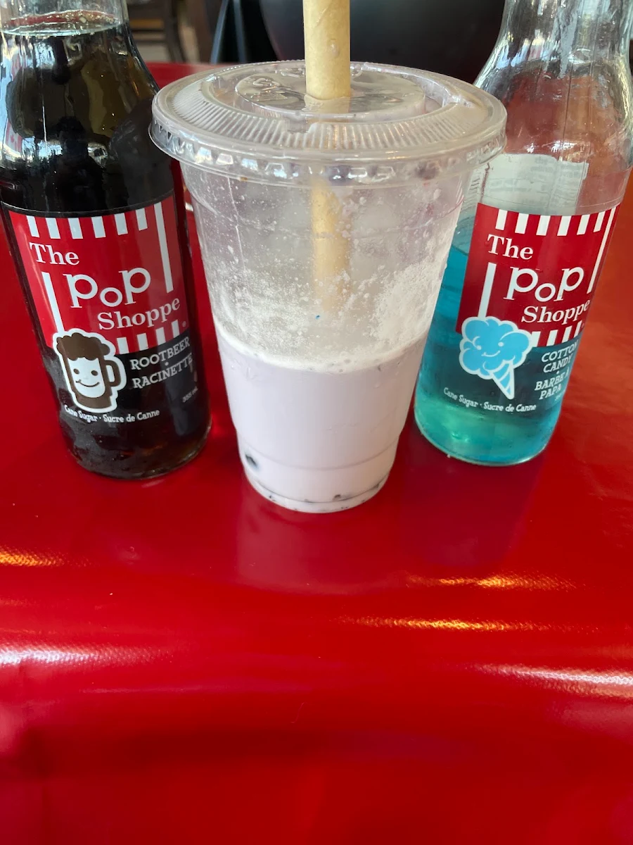 Pop Shoppe, The Java Garden Cafe & Eatery