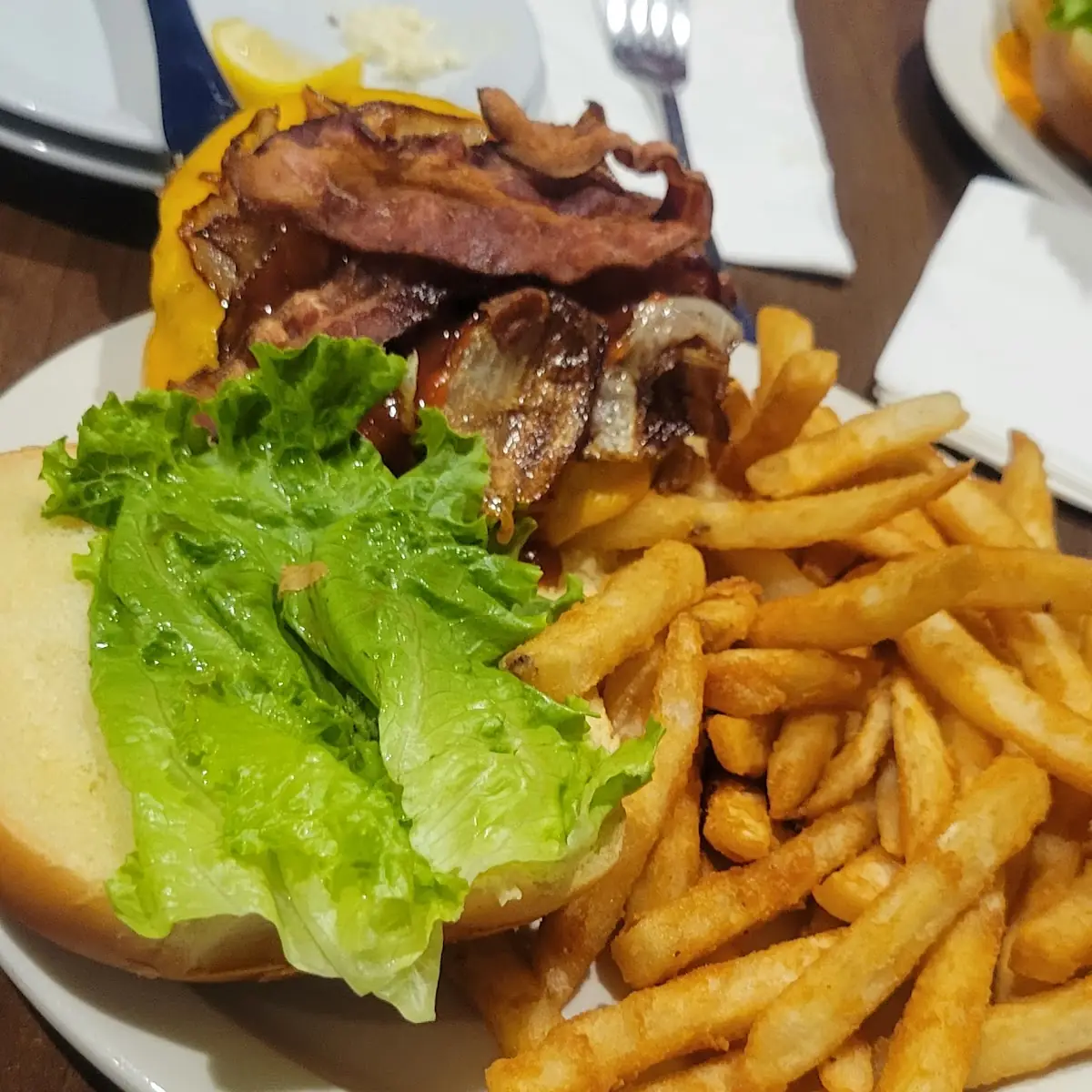 Bacon Cheeseburger