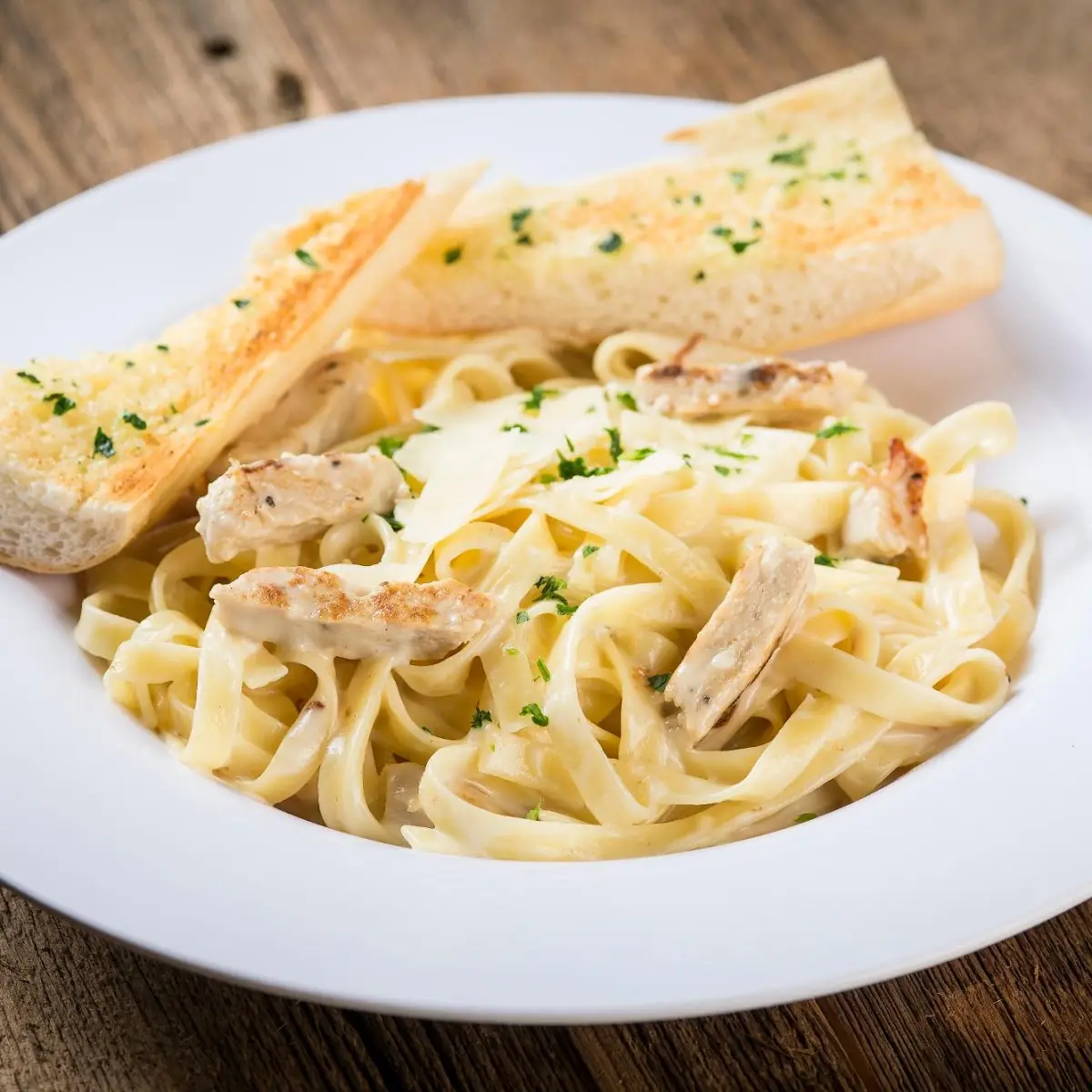 Fettuccine Alfredo with Grilled Chicken