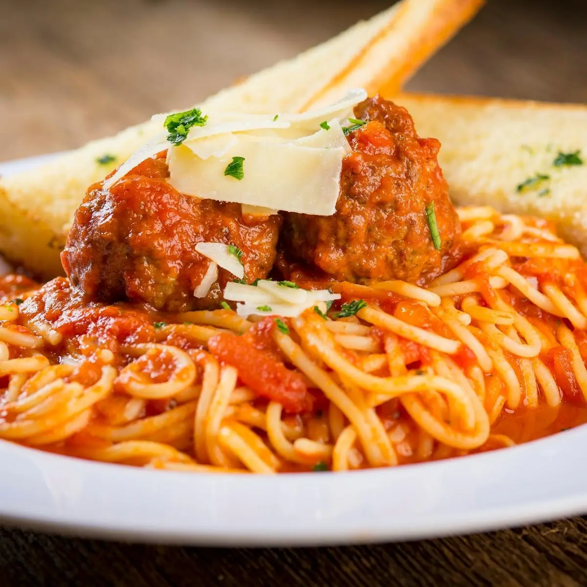 Spaghetti & Meatballs