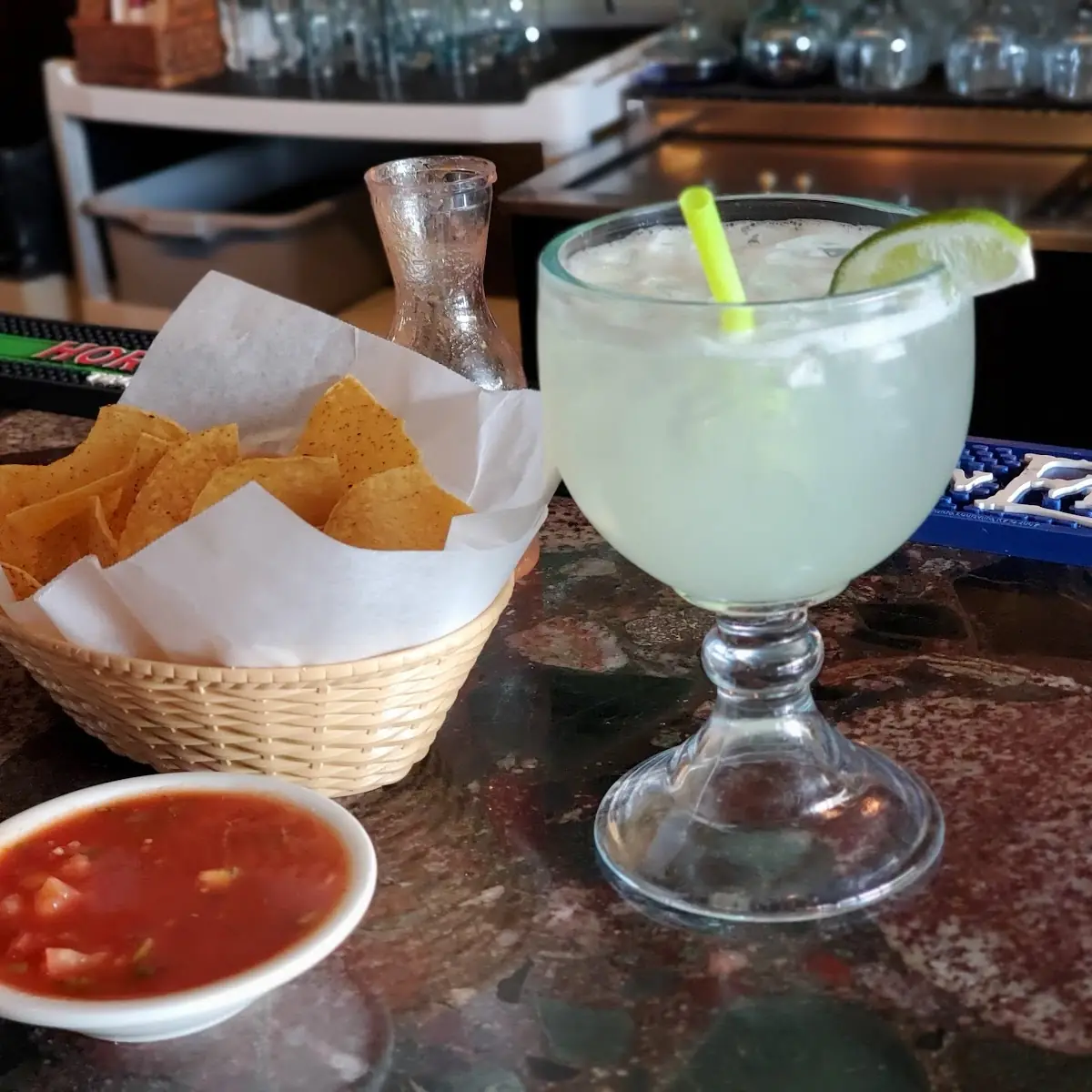 Large Chips Salsa
