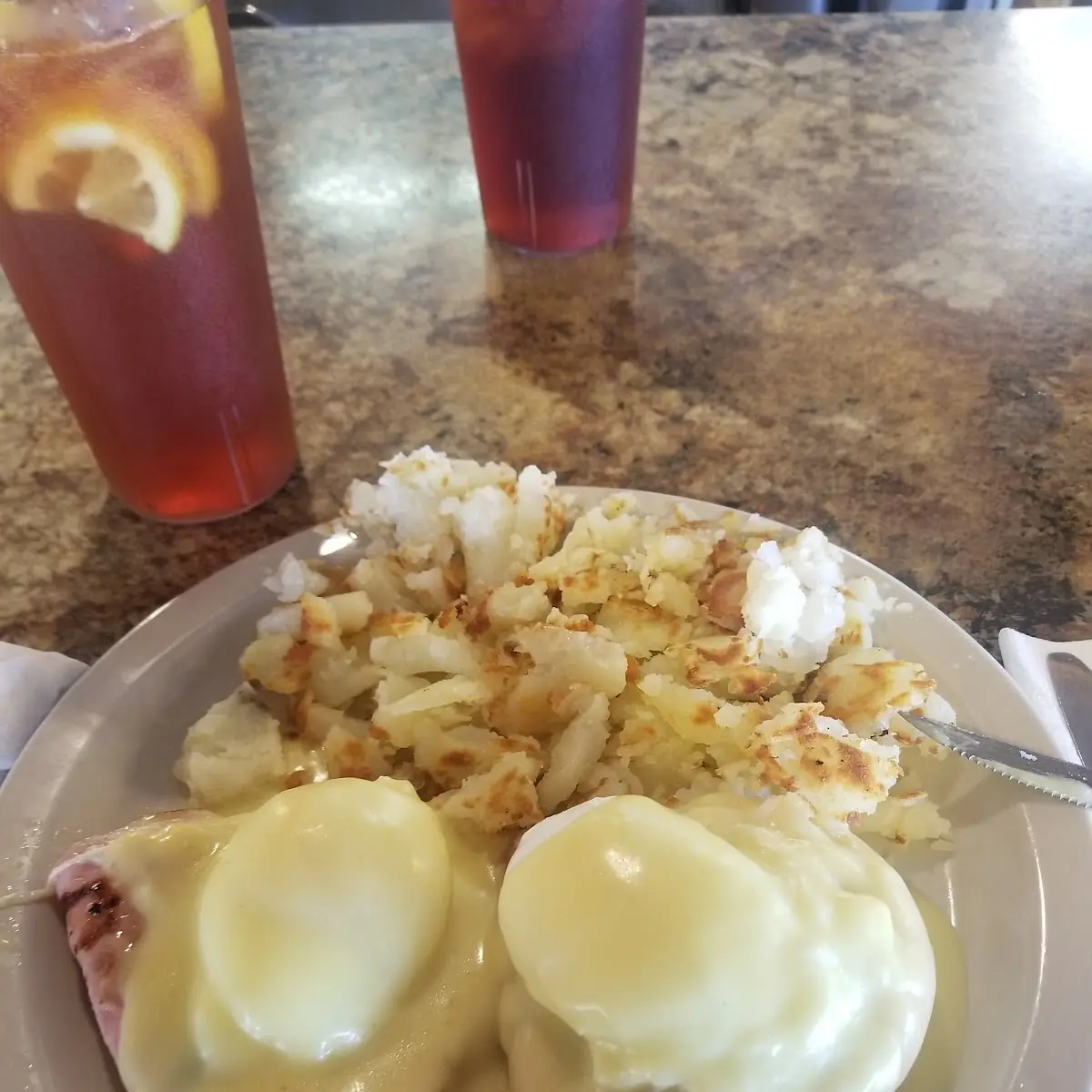 Eggs Benedict
