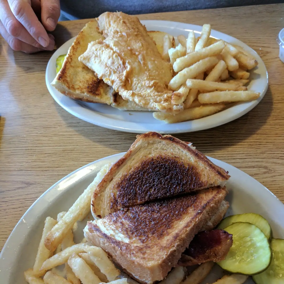 Grilled Cheese & Fries
