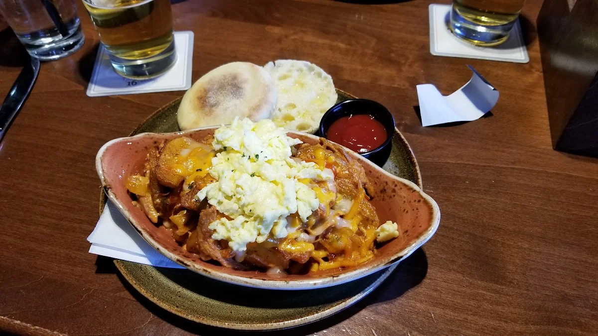 Breakfast Poutine, Jamesons Pub - 17th Ave