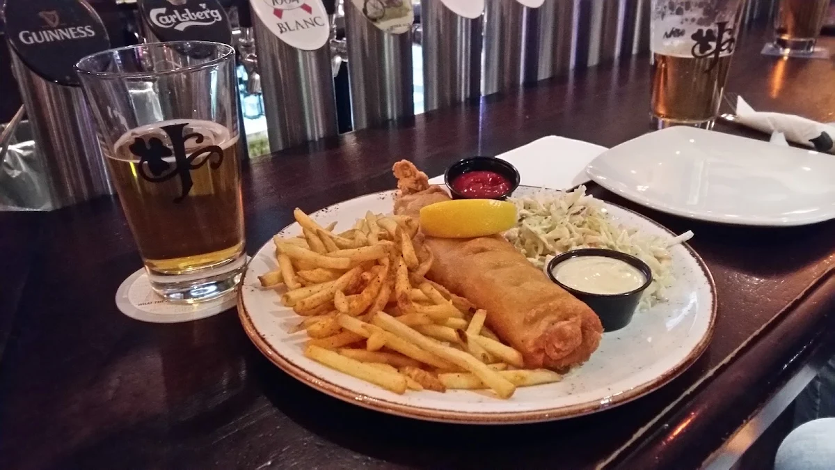 Jamesons House Fries, Jamesons Pub - 17th Ave