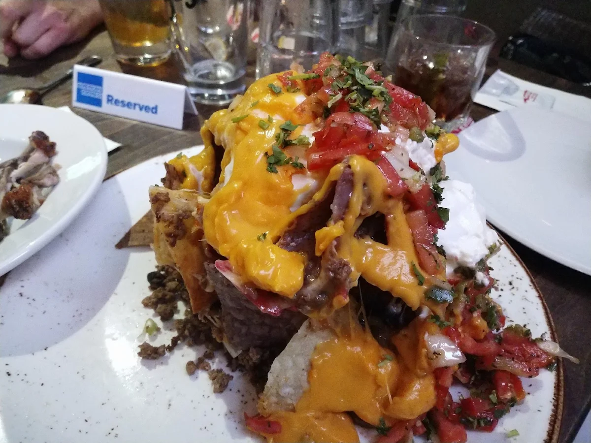 Sloppy Nachos, Jamesons Pub - 17th Ave