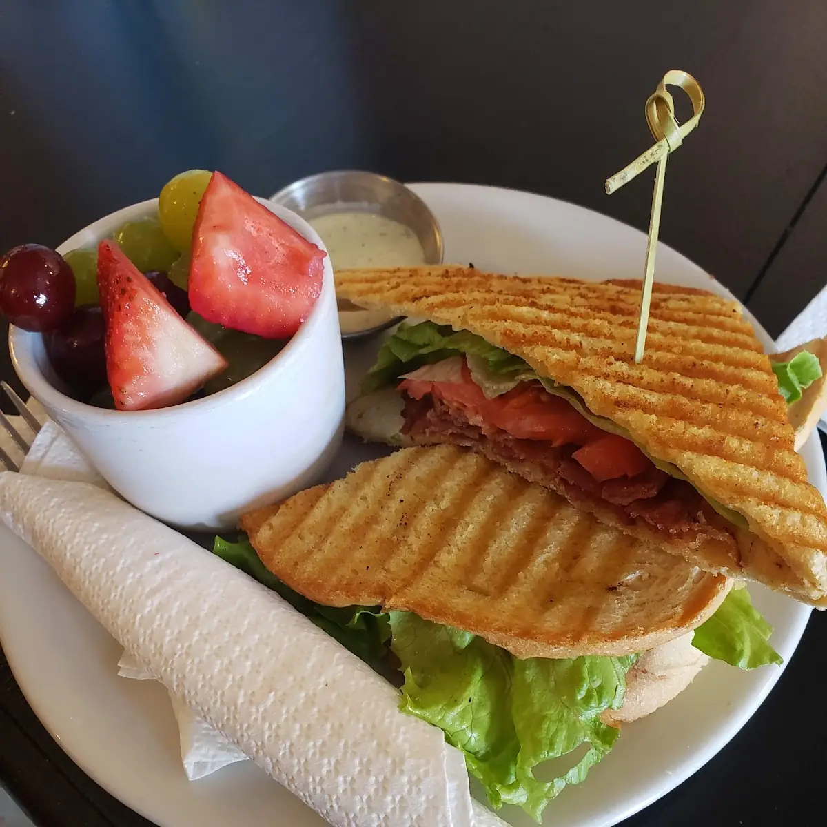 blt with Cilantro Ranch Dressing & Fruit