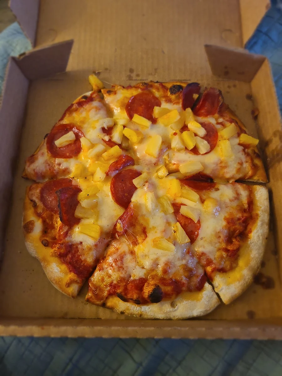 Pepperoni Pineapple Personal Pizza