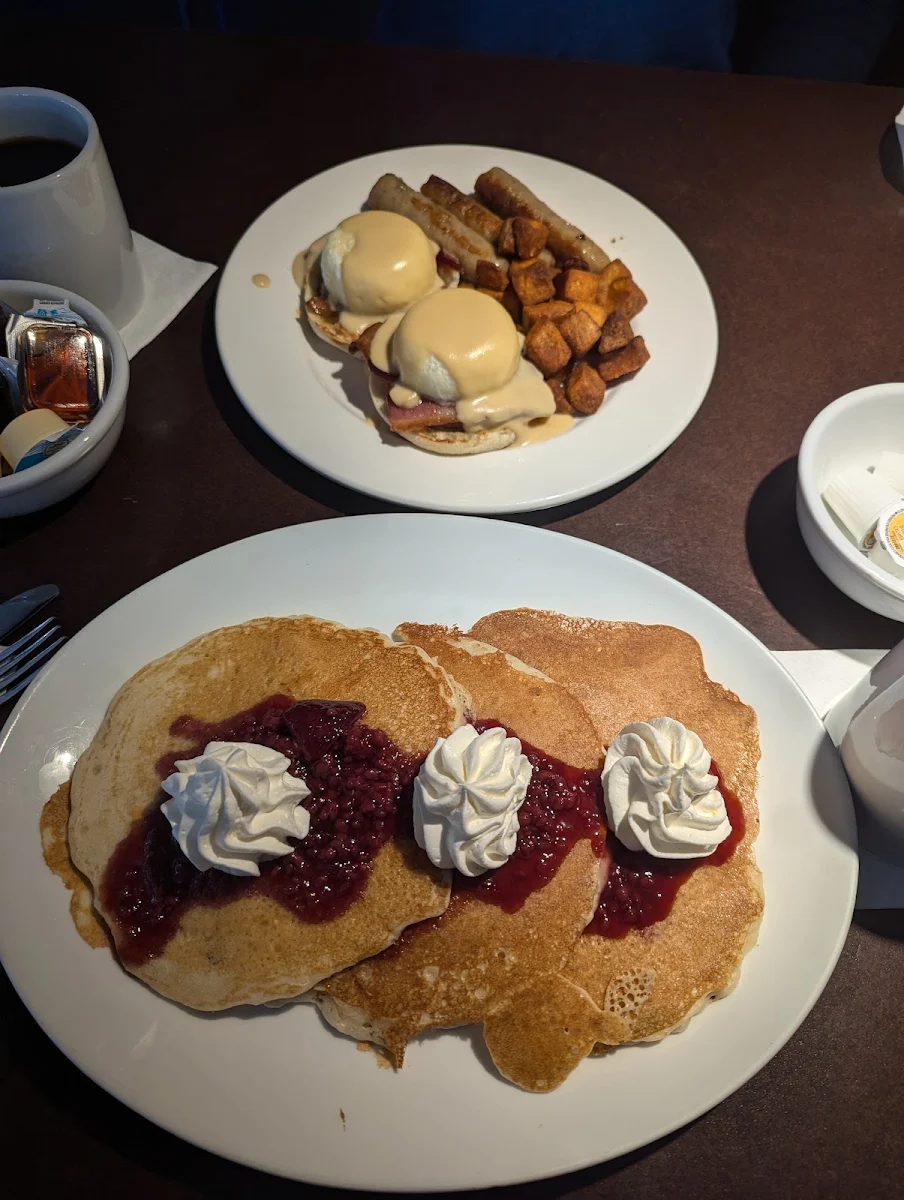 Highlights, One Restaurant